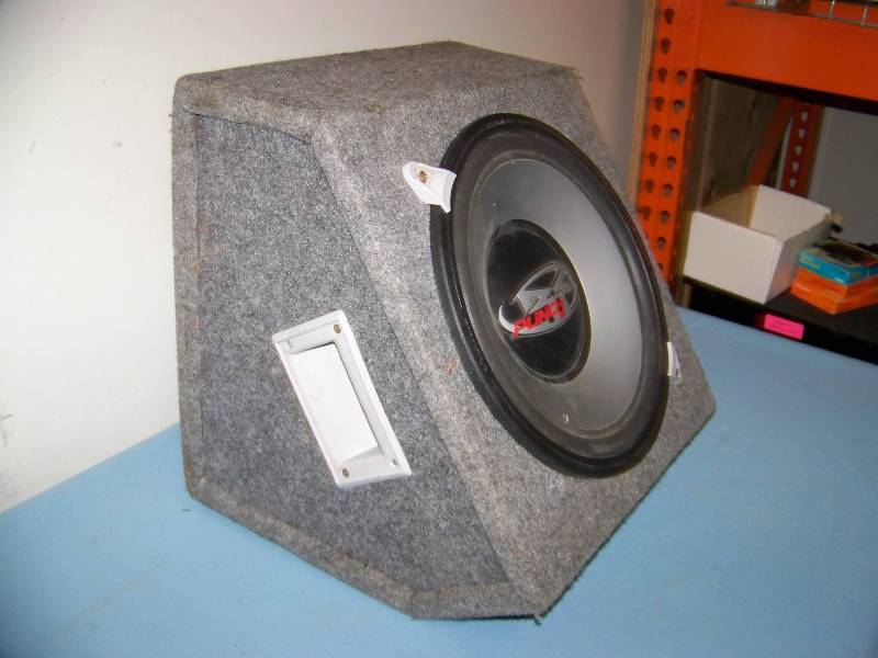 lot 13 image: Punch, Subwoofer