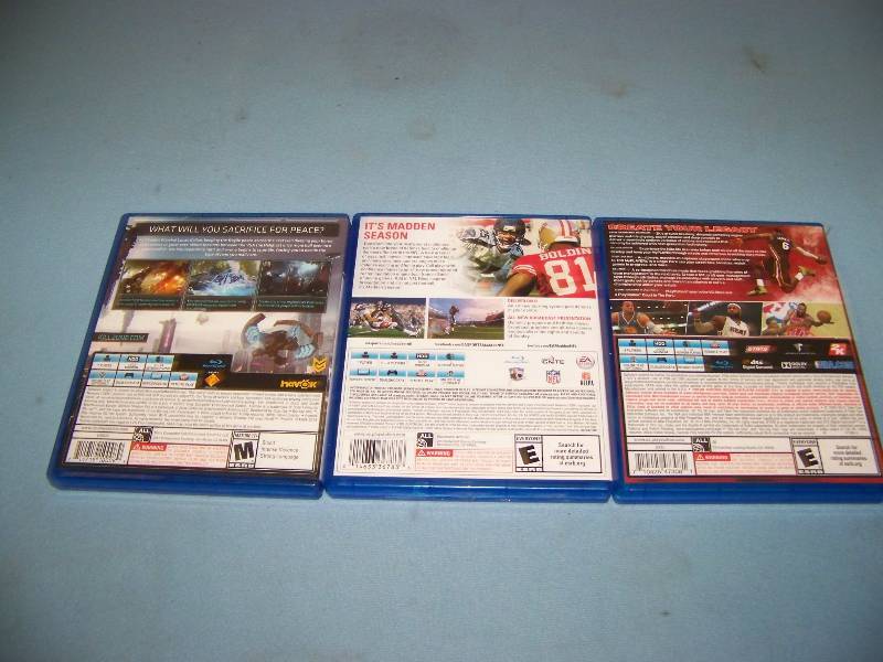 lot 30 image: (3) Playstation 4  PS4, Video Games