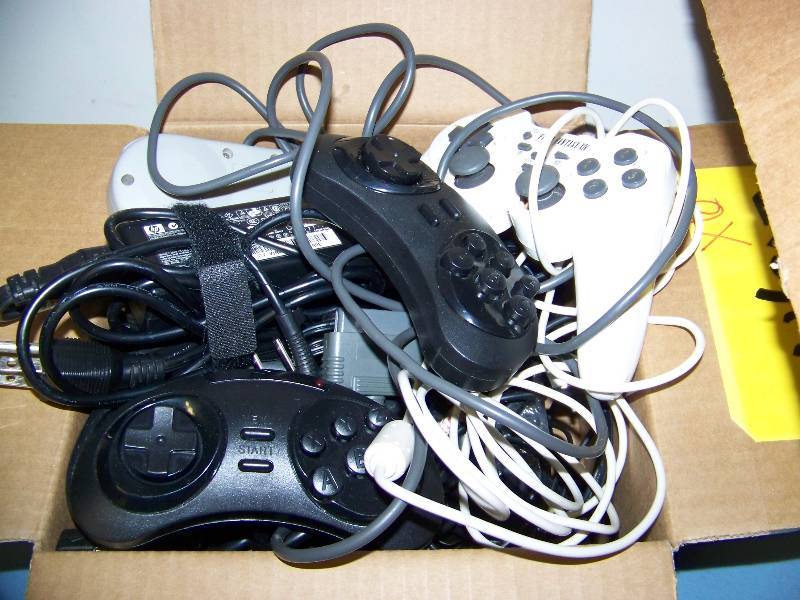 lot 50 image: (2 Boxes) Miscellaneous Video Game  Gaming Controllers