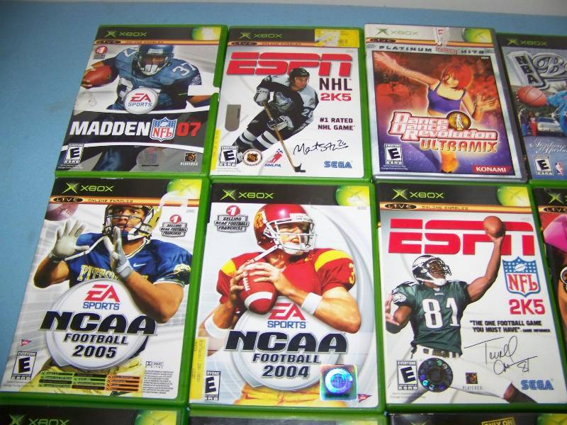 lot 55 image: (15) XBox, Video Games