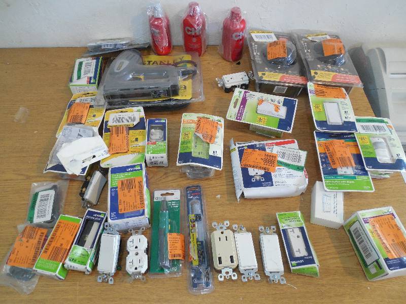 lot 25 image: OUTLET  HARDWARE  TOOL LOT
