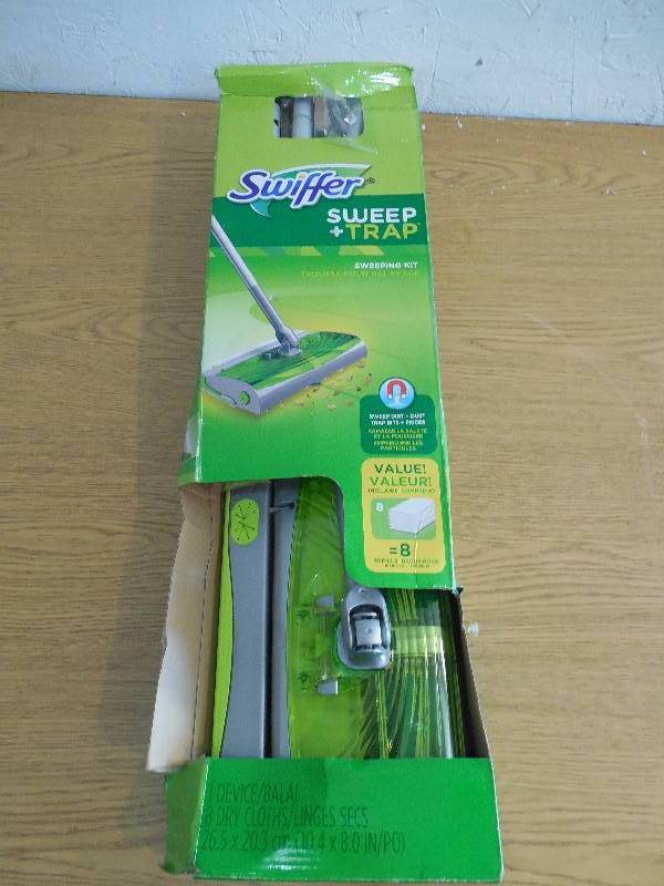 lot 49 image: SWIFFER SWEEP AND TRAP