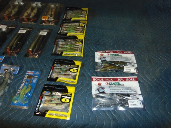 lot 39 image: Large Lot Of Fishing Lure Accessories