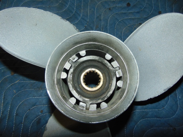lot 42 image: Boat Motor Propeller