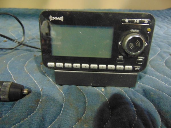 lot 49 image: XM Radio Receiver
