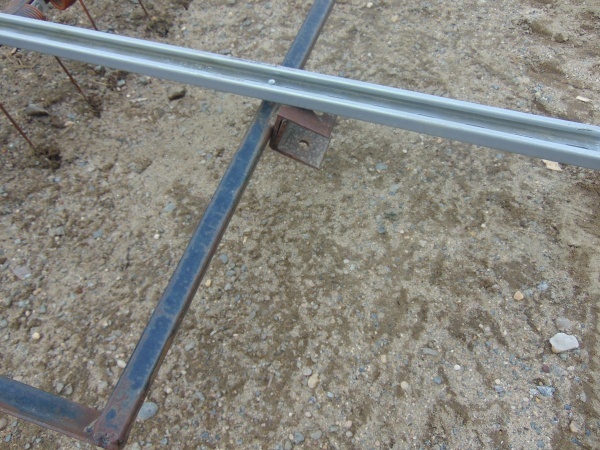 lot 70 image: Pull Type Front Mount Lawn Dethatcher