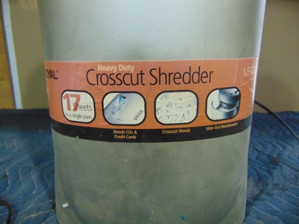 lot 79 image: Crosscut Paper Schredder