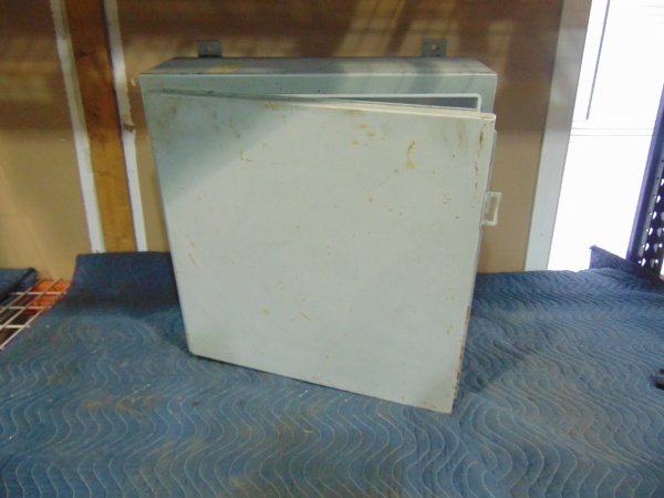 lot 85 image: 24 x 24 Metal Storage Box