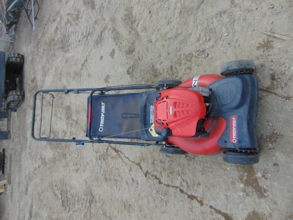 lot 91 image: Troy Bilt Push Mower With Bagger For Parts or Repair