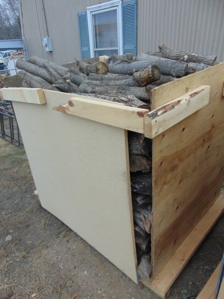 lot 100 image: Lot of Firewood