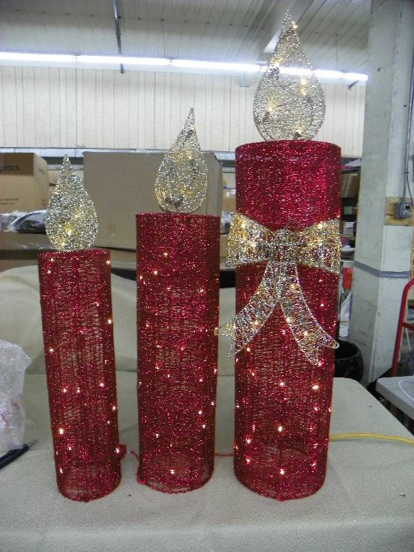 lot 518 image: alcove 40 LED Glitter String CANDLES, MSRP $99.99