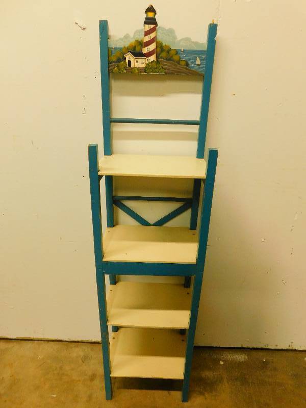 lot 16 image: 4 Tier Wood Shelf