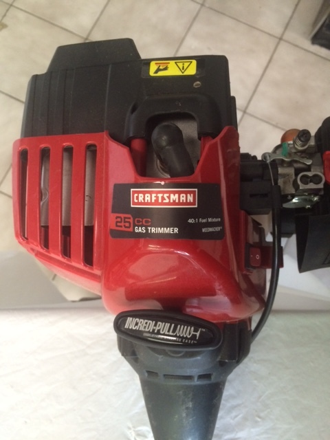 lot 66 image: Craftsman 25cc Gas Trimmer 401 Mix Curve Shaft