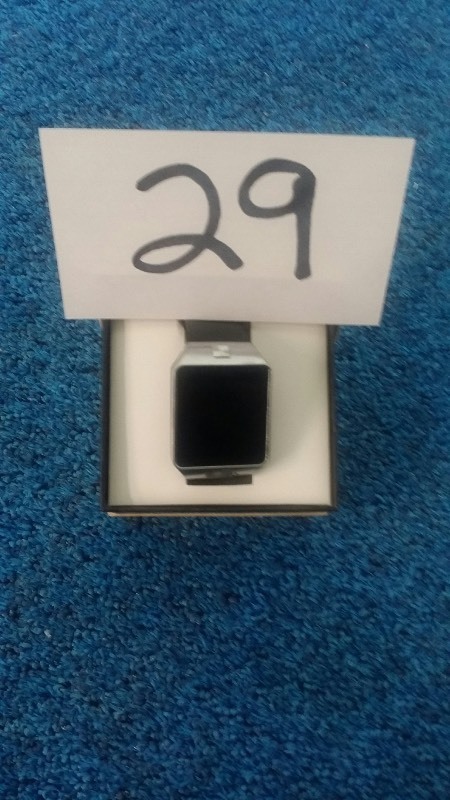lot 29 image: Smart GSM Watch & Phone Bluetooth Touch Screen