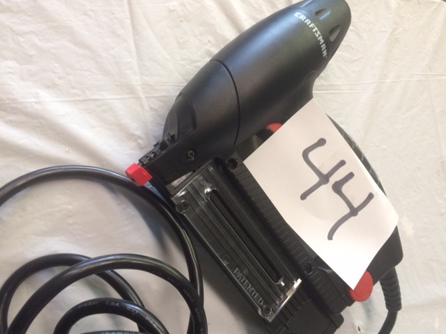 lot 44 image: Craftsman Electric Stapler