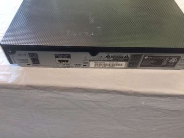 lot 17 image: LG Blue Ray Wireless Streaming and DVD Player