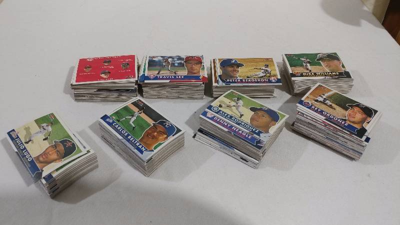 Approx. 400 Baseball Trading Cards