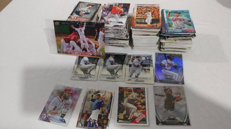 550 Baseball Trading Cards