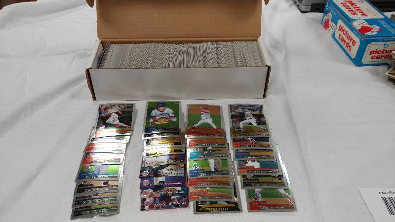 Box of 2000 Baseball Cards
