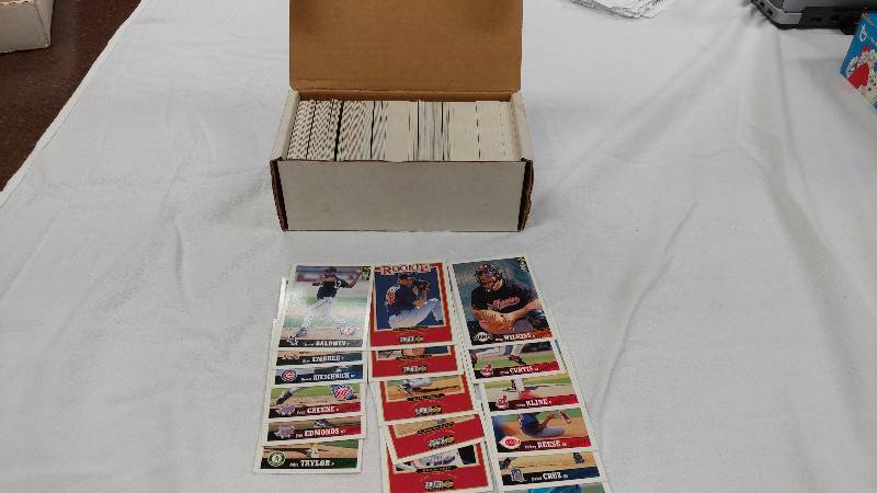 Box of 97 to 00 Baseball Cards