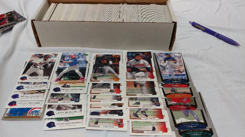 Box of 1999 and 00 Baseball Cards