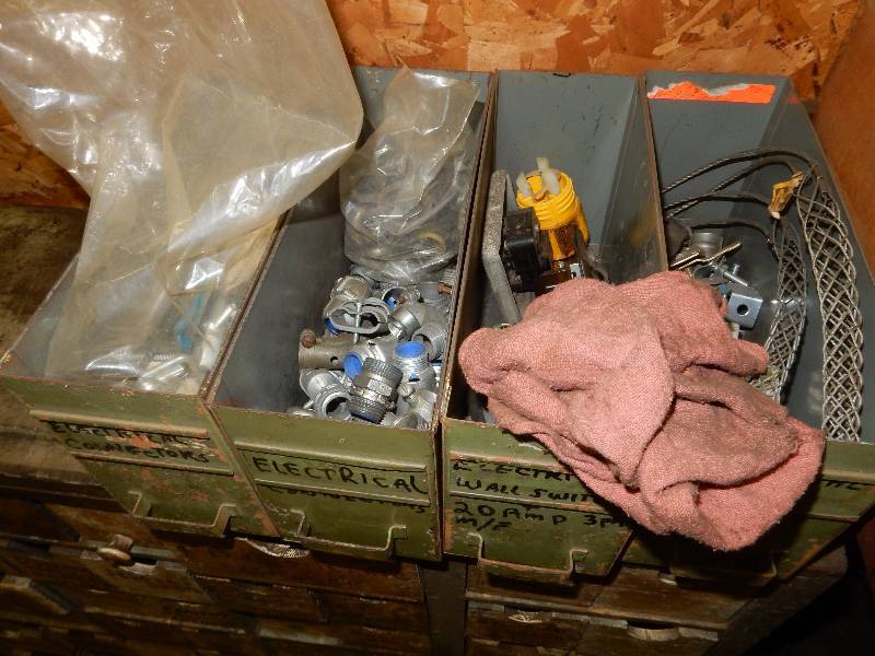 lot 13 image: Vintage Storage unit and Contents