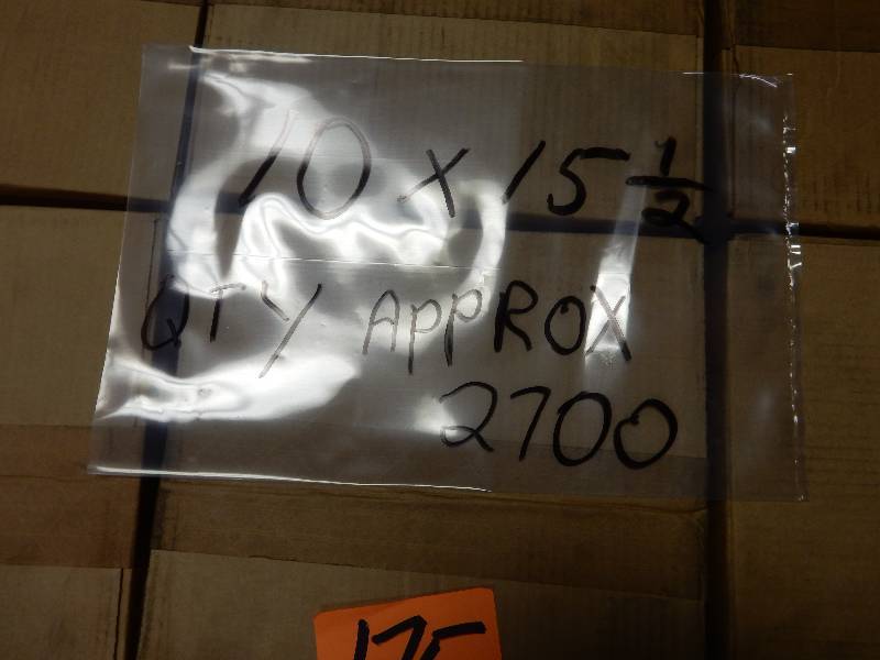 lot 175 image: Large lot of Plastic Bags