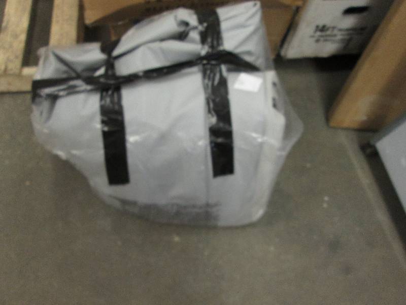 Supreme Airflow Airbed Queen open b...
