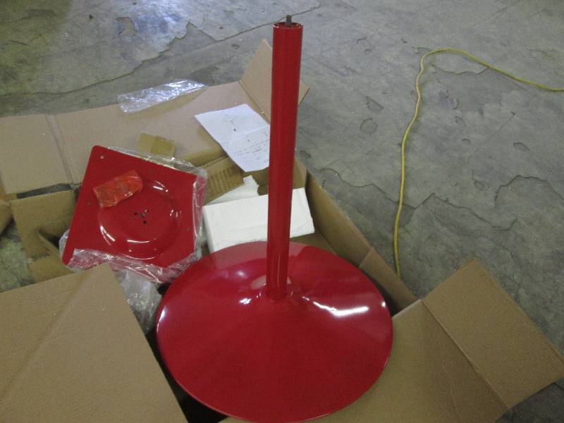 Lot of 2 Table Bases with out tops...