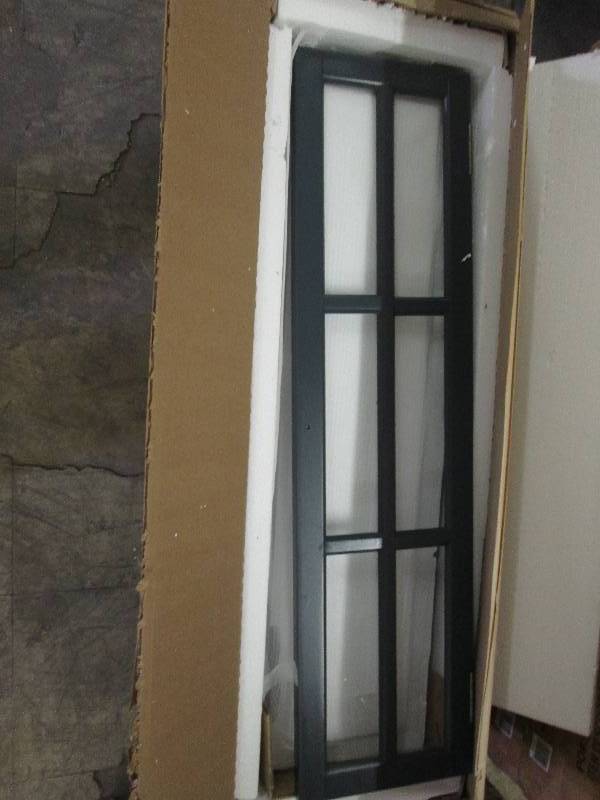 Lot of 6 Glass Paneled Doors for re...