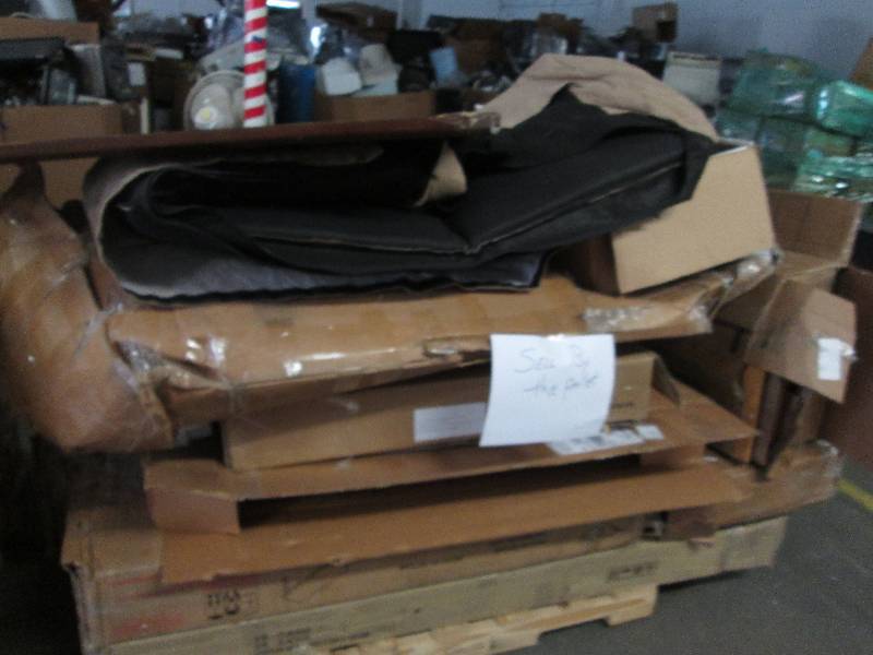 Pallet of furniture with damage or ...