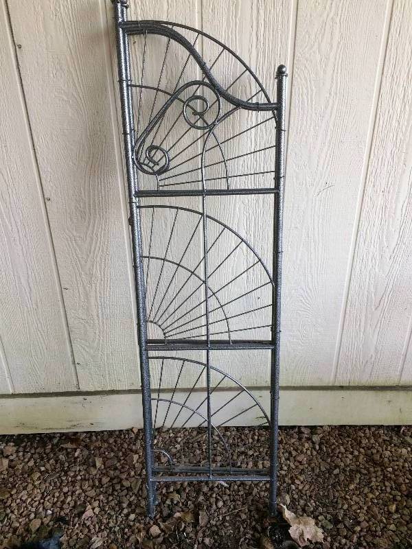 lot 6 image: Decorative Scrolls Wrought Iron Metal Corner Plant 3 Shelf Collapsible Shelves Display Stand - Nice Condition