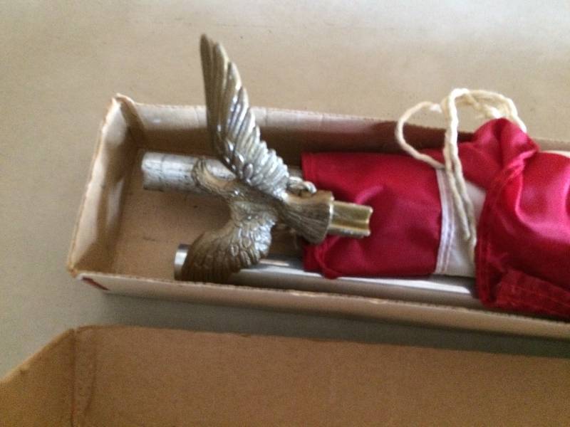 lot 7 image: 6 Foot United States Flag With Brass American Eagle On An Alumminum Pole - Appears New Never Used - Wear To Box...