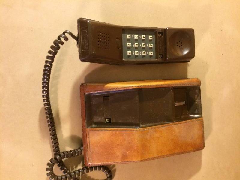lot 22 image: Collectible- Rare Vintage Northern Telecom Leather Push Button Wall Or Desk Phone - Works