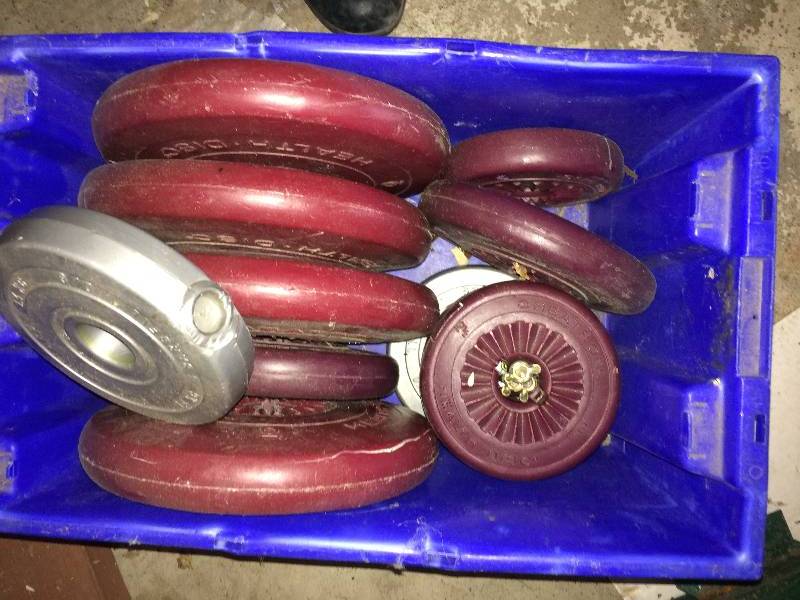 lot 20 image: Collectible Misc Billiard Barbell Weights