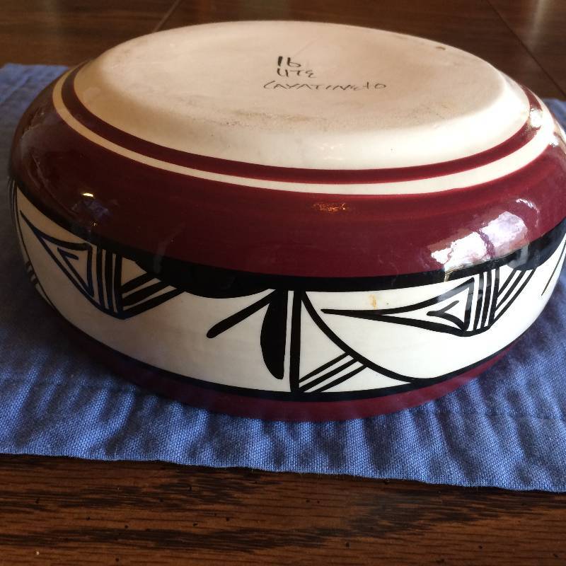 lot 41 image: Collectible Vintage Rare Ute Mountain Pottery Indian Native American Serving Bowl SIGNED Cayatineto Very High Resale Price As Highly Collectible Artist - Flea Bite On Rim