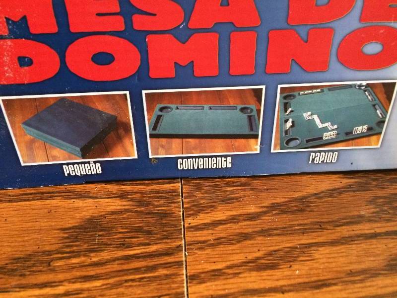 lot 52 image: Collectible Domino Tabletop Playing Board