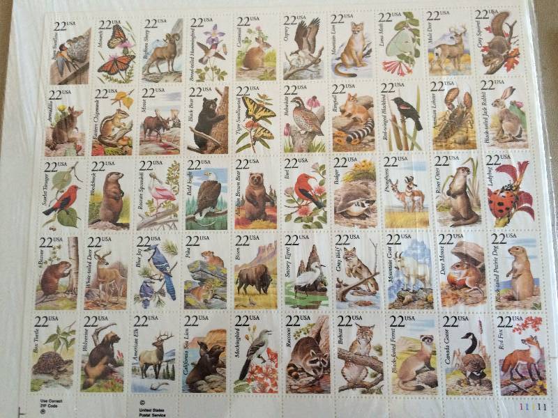 lot 57 image: Collectible Stamp Collections