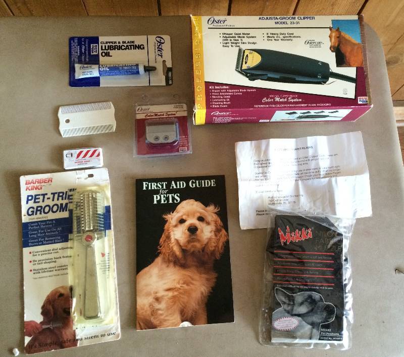 lot 63 image: Dog Animal Grooming Training Stuff