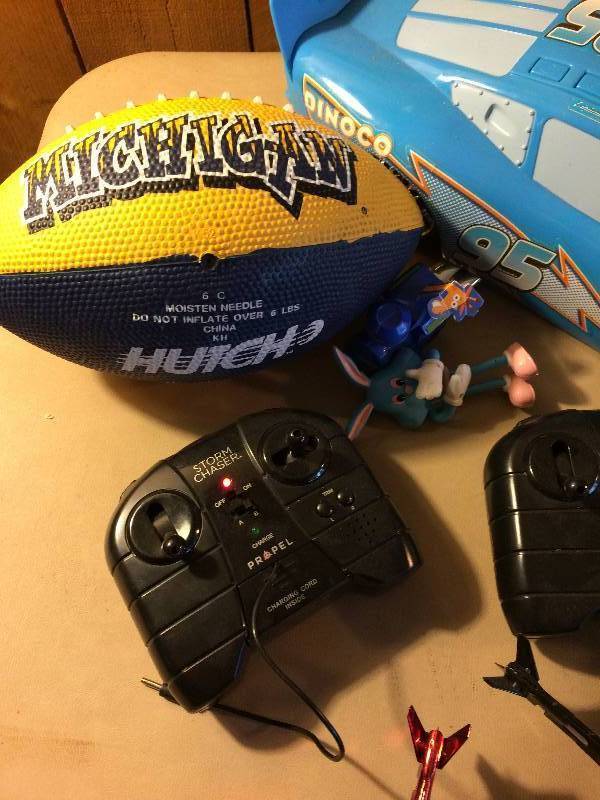 lot 124 image: Misc Toys Games