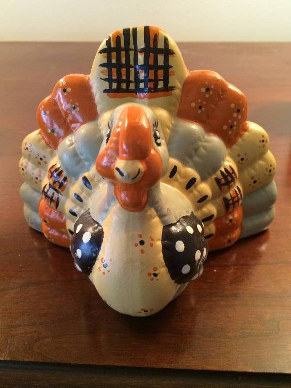 lot 101 image: Collectible Fall Thanksgiving Decor Vintage - Super Condition