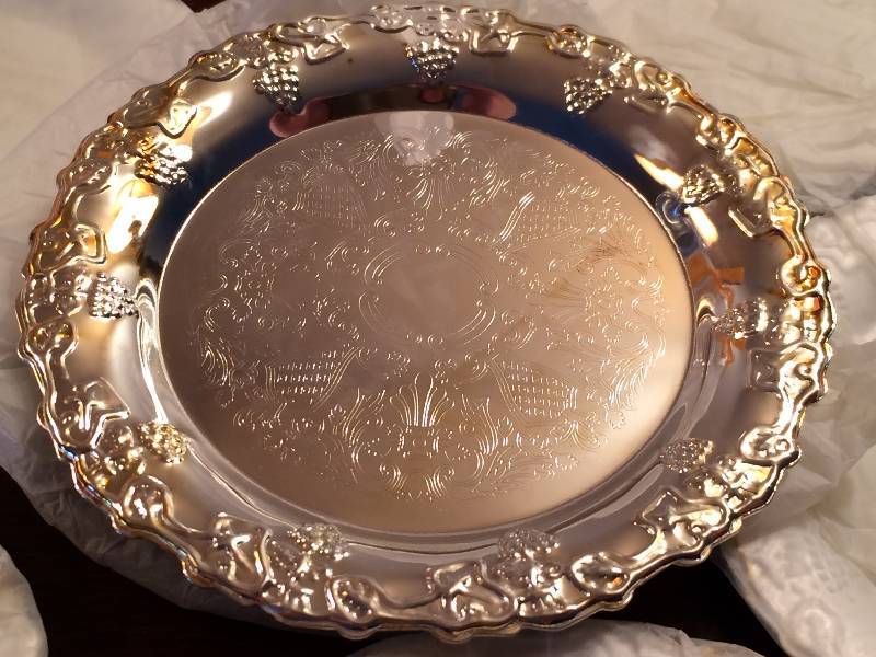 lot 86 image: Collectible CREA Milano Silverplate Silver Plated Trays Coasters - New In Box