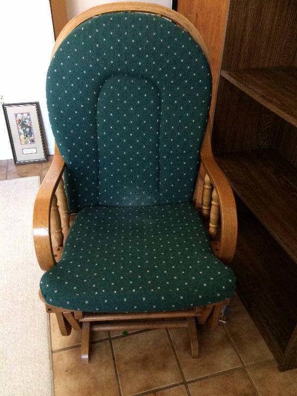 lot 160 image: Wood & Fabric Glider Rocking Chair - Excellent Condition - Fur On Seat From Their Little Dog Sleeping There...
