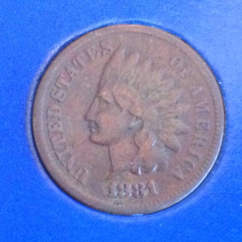 lot 186 image: Collectible KEY DATE 1881 INDIAN HEAD CENT Plus More In Sealed Folder - Please see pictures