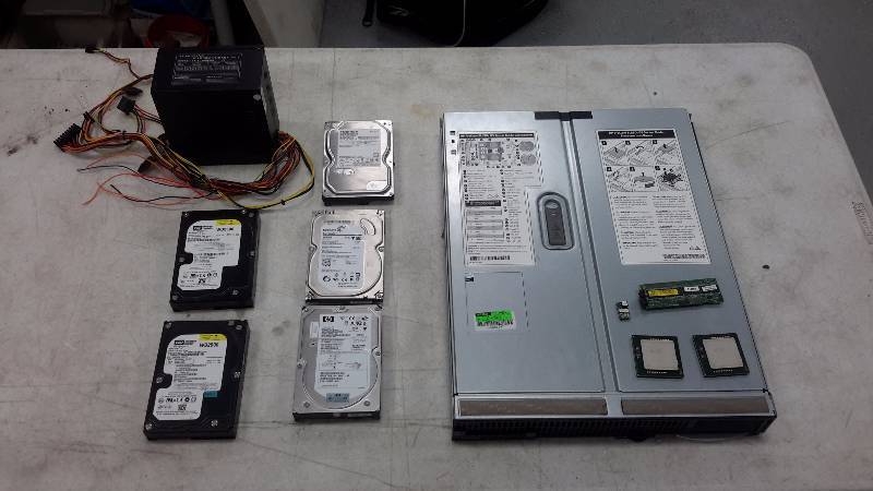 lot 31 image: Computer hard drive lot