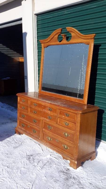 lot 37 image: Long dresser with mirror