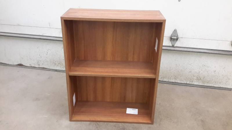 lot 19 image: Cabinet