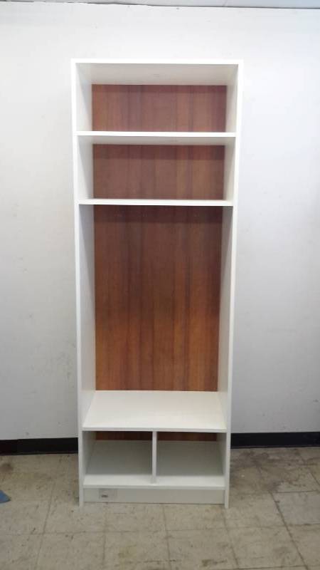 lot 41 image: Closet cabinet
