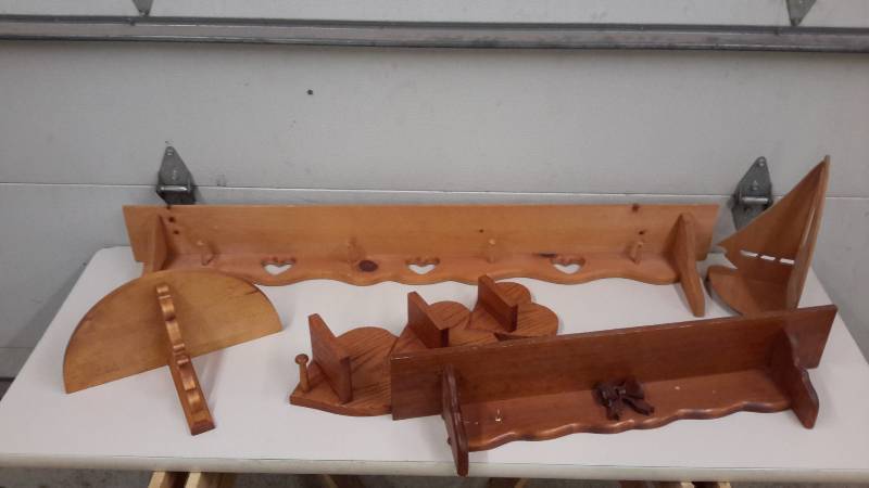 lot 98 image: Assorted wooden shelves
