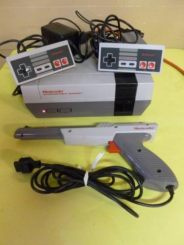 lot 23 image: Nintendo NES Game System